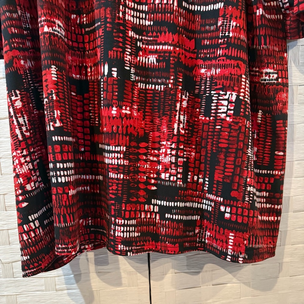 Ulla Popken Red and Black 28/30 Women's Tunic Top - Picture 6 of 12